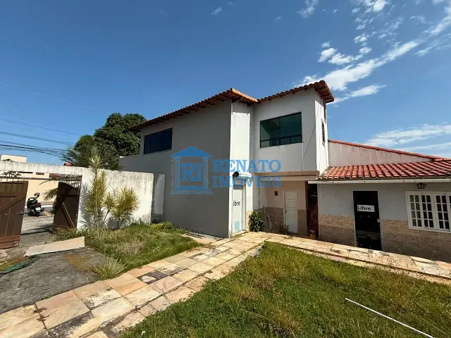 Casa com 360m², para alugar, no bairro Centro em Maricá