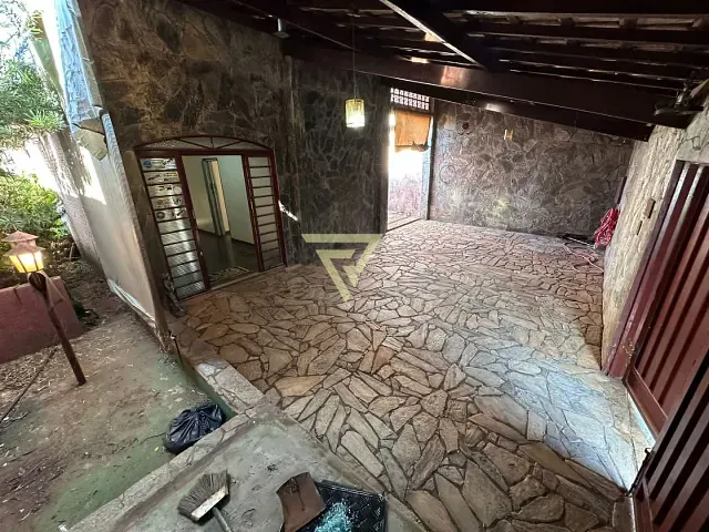 Casa com 250m², à venda, no bairro Parque das Andorinhas em Ribeirão Preto