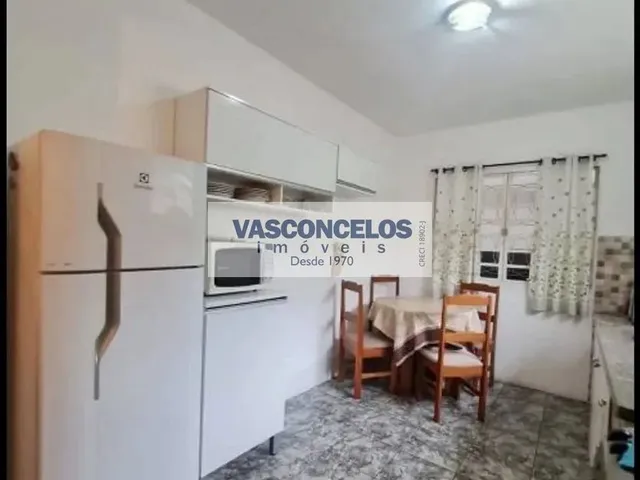 Casa com 250m² 7 quartos e 3 banheiros, à venda, no bairro Conjunto Residencial Vale dos Pinheiros em São José Dos Campos