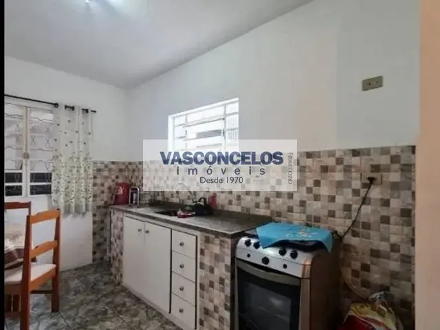 Casa com 250m² 7 quartos e 3 banheiros, à venda, no bairro Conjunto Residencial Vale dos Pinheiros em São José Dos Campos
