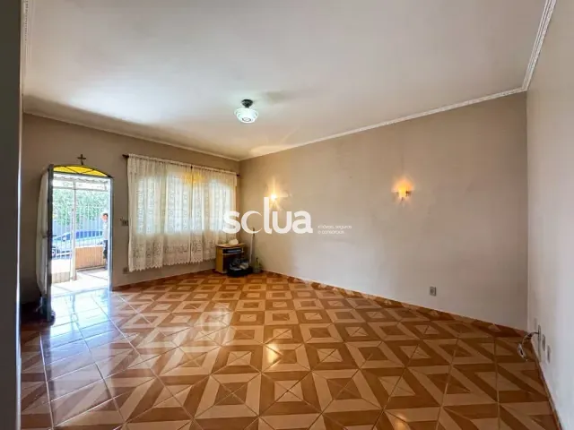 Casa com 560m² 4 quartos e 3 banheiros, à venda, no bairro Jardim Aparecida em Campinas