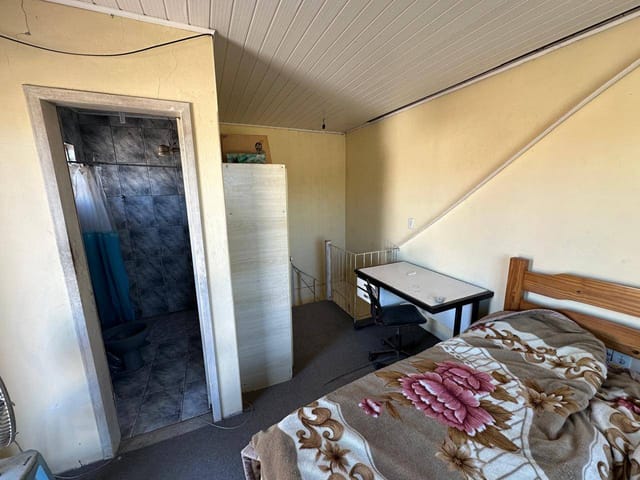 Casa com 700m² 1 quarto e 2 banheiros, à venda, no bairro Três Vendas em Pelotas