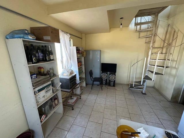 Casa com 700m² 1 quarto e 2 banheiros, à venda, no bairro Três Vendas em Pelotas