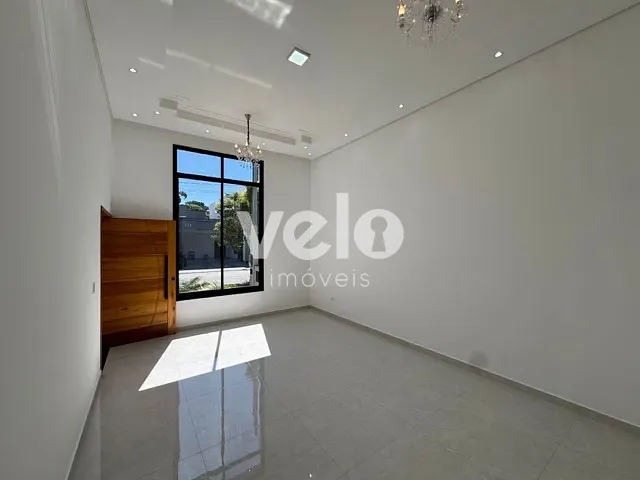 Casa com 250m² 3 quartos e 3 banheiros, à venda, no bairro Parque São Cristóvão em Taubaté