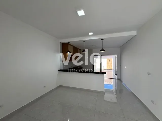 Casa com 250m² 3 quartos e 3 banheiros, à venda, no bairro Parque São Cristóvão em Taubaté
