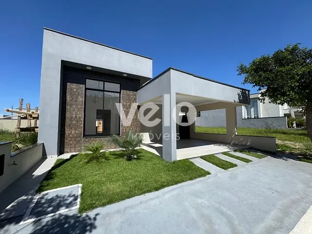 Casa com 250m² 3 quartos e 3 banheiros, à venda, no bairro Parque São Cristóvão em Taubaté