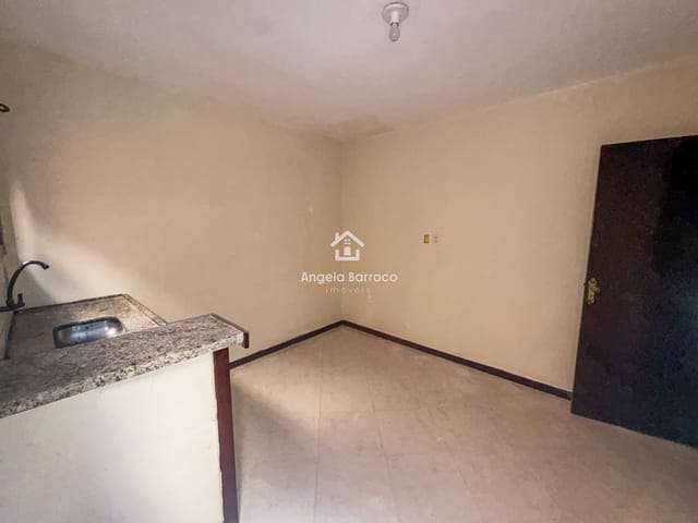 Casa 1 quarto e 1 banheiro, para alugar, no bairro Jardim Atlântico Oeste (Itaipuaçu) em Maricá