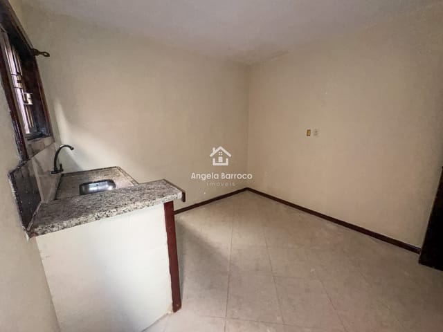 Casa 1 quarto e 1 banheiro, para alugar, no bairro Jardim Atlântico Oeste (Itaipuaçu) em Maricá