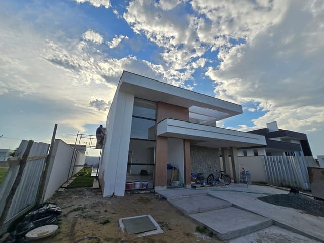 Casa com 414m² 3 quartos e 4 banheiros, à venda, no bairro Condomínio Alphaville em Goitacazes