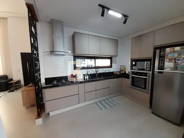Casa com 250m² 3 quartos e 4 banheiros, à venda, no bairro Jardim Residencial Viena em Indaiatuba