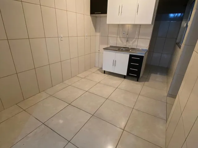 Casa 2 quartos e 1 banheiro, para alugar, no bairro São Vicente em Itajaí