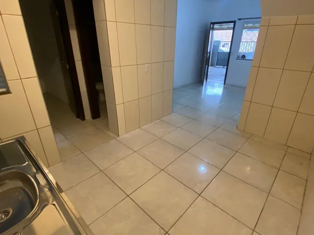 Casa 2 quartos e 1 banheiro, para alugar, no bairro São Vicente em Itajaí