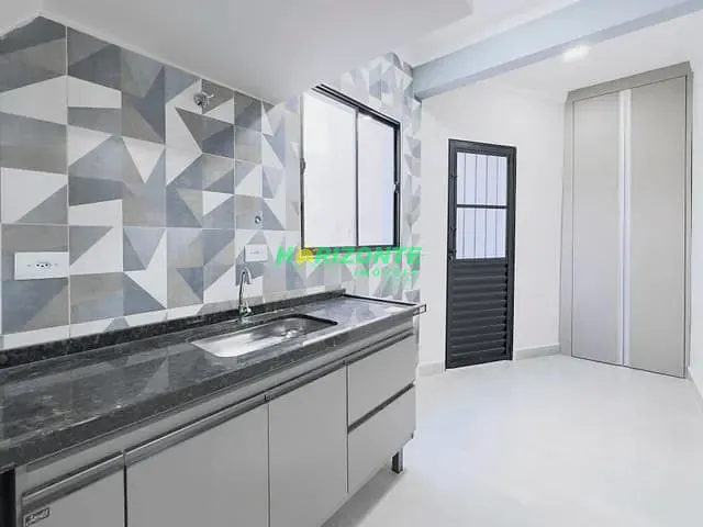 Sobrado com 110m² 3 quartos e 3 banheiros, à venda, no bairro Jardim Paulista em São José dos Campos