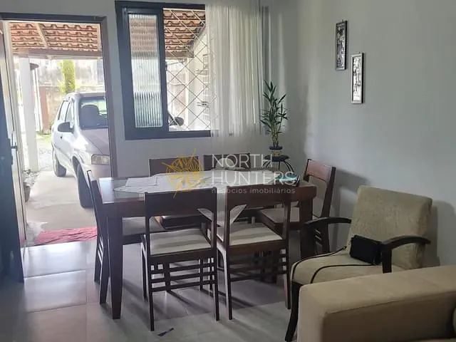 Casa com 110m² 3 quartos e 2 banheiros, à venda, no bairro Vila Nova em Joinville