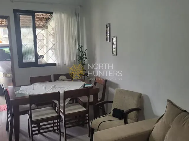 Casa com 110m² 3 quartos e 2 banheiros, à venda, no bairro Vila Nova em Joinville
