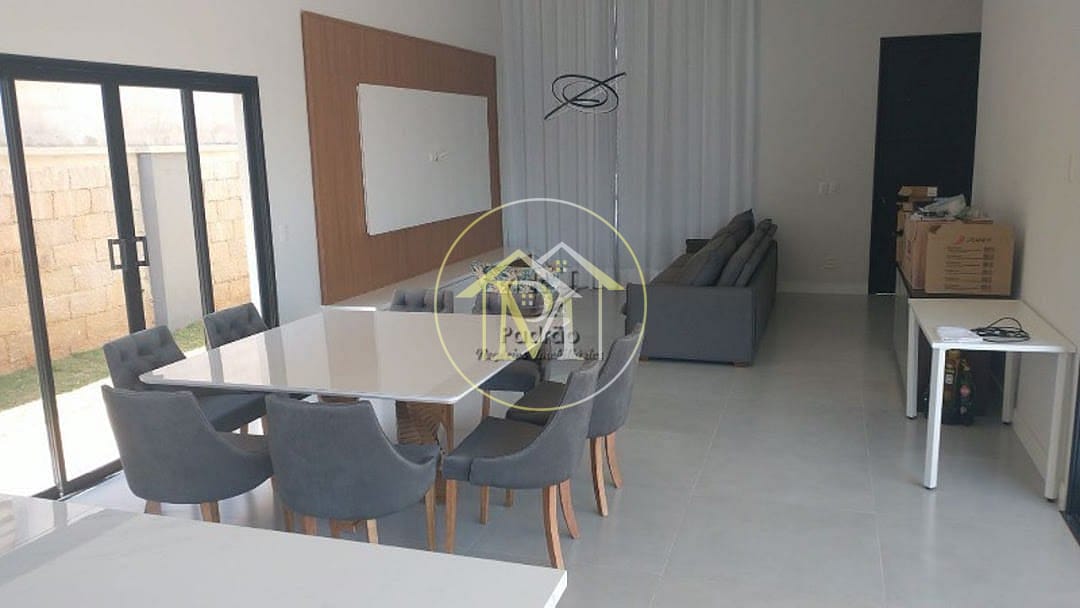 Casa à venda com 4 quartos, 295m² - Foto 3