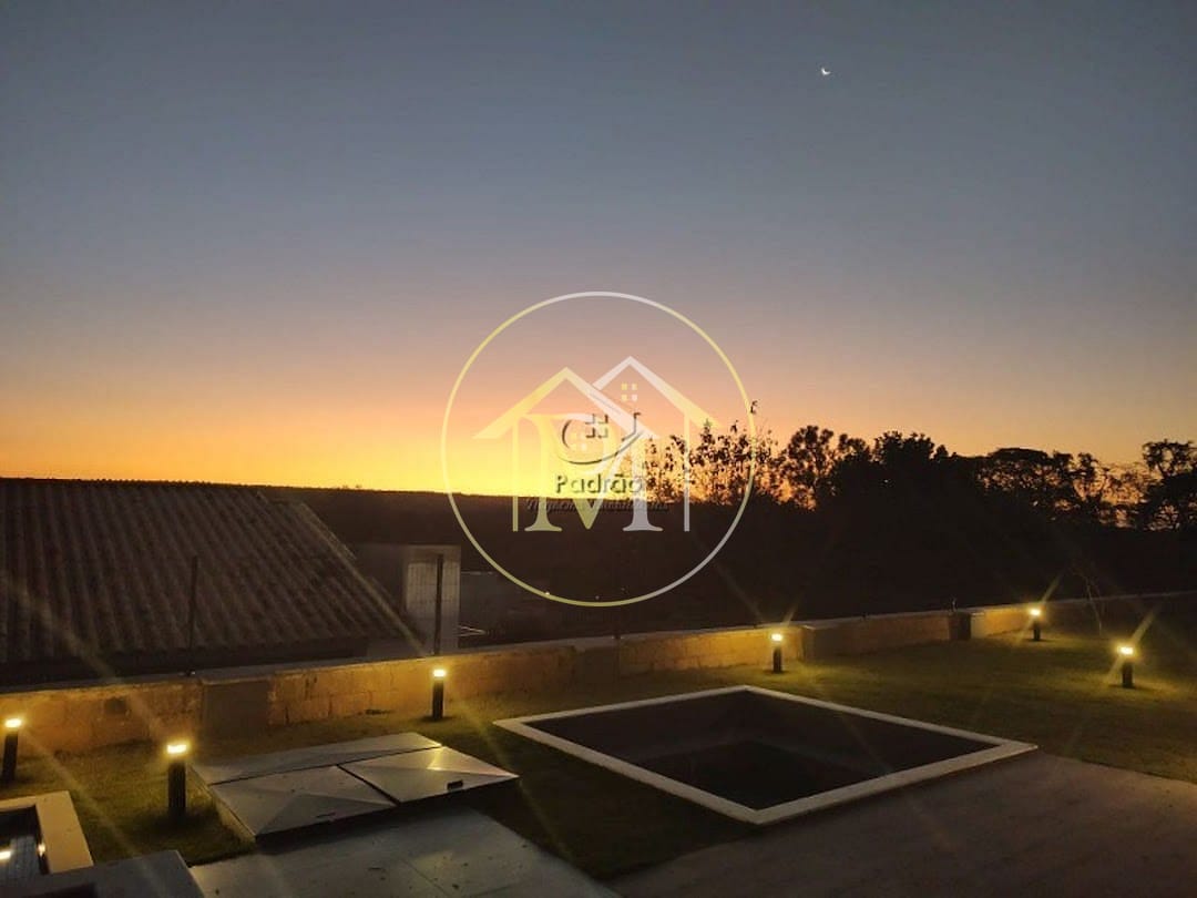 Casa à venda com 4 quartos, 295m² - Foto 10