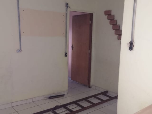 Casa com 25m² 1 quarto e 1 banheiro, para alugar, no bairro Chácara Santana em São Paulo