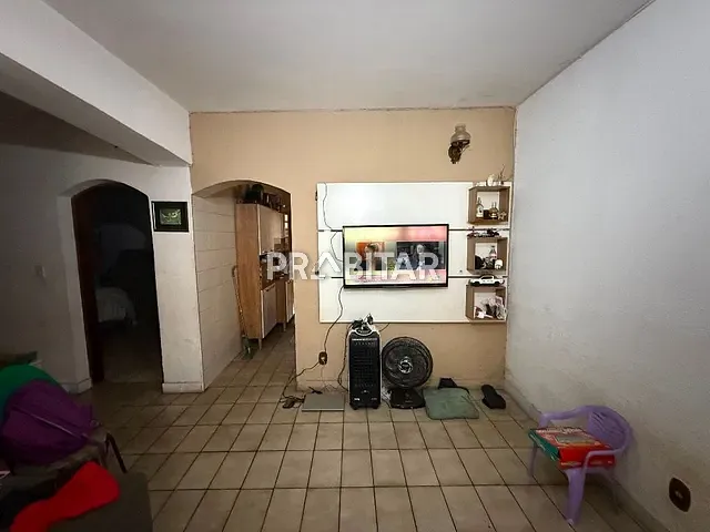 Casa com 252m² 4 quartos e 5 banheiros, à venda, no bairro Ayrosa em Osasco
