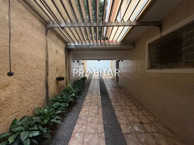 Casa com 252m² 4 quartos e 5 banheiros, à venda, no bairro Ayrosa em Osasco