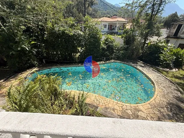 Casa com 1092m² 5 quartos e 3 banheiros, à venda, no bairro Caneca Fina em Guapimirim