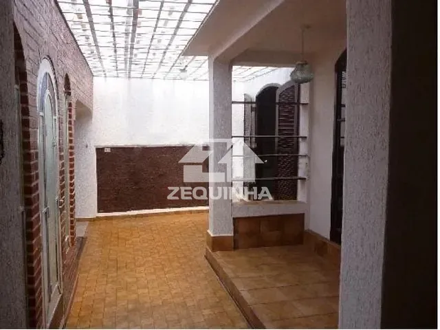 Casa com 250m² 3 quartos e 2 banheiros, à venda, no bairro Bela Vista em Osasco