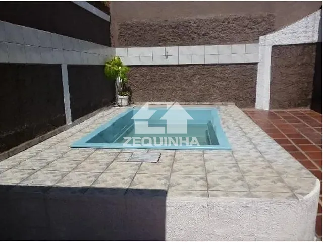 Casa com 250m² 3 quartos e 2 banheiros, à venda, no bairro Bela Vista em Osasco