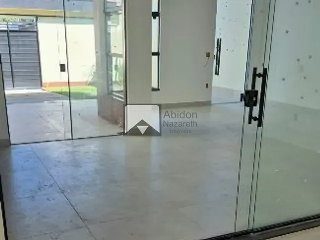 Casa com 300m² 3 quartos e 2 banheiros, à venda, no bairro Jardim Atlântico Oeste (Itaipuaçu) em Maricá