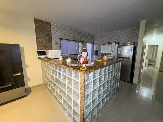 Casa 3 quartos e 2 banheiros, para alugar, no bairro Jardim Atlântico Oeste (Itaipuaçu) em Maricá