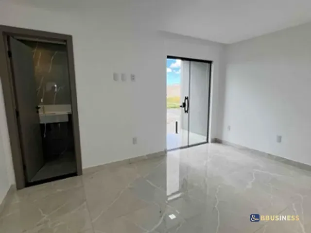 Casa com 90m² 3 quartos e 4 banheiros, à venda, no bairro Residencial Village em Campos dos Goytacazes