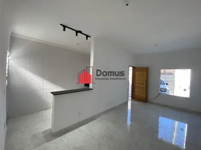 Casa com 125m², à venda, no bairro Parque das Palmeiras em Pindamonhangaba