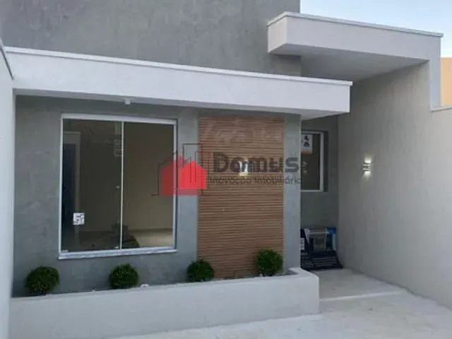 Casa com 125m², à venda, no bairro Parque das Palmeiras em Pindamonhangaba