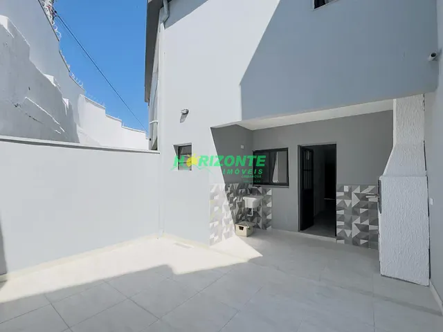 Casa com 130m² 3 quartos e 3 banheiros, à venda, no bairro Jardim Paulista em São José dos Campos
