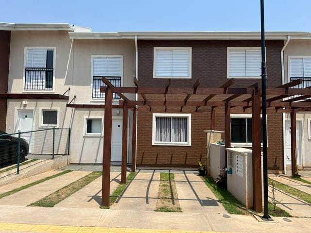 Casa com 130m² 3 quartos e 1 banheiro, à venda, no bairro Balneário Tropical em Paulínia