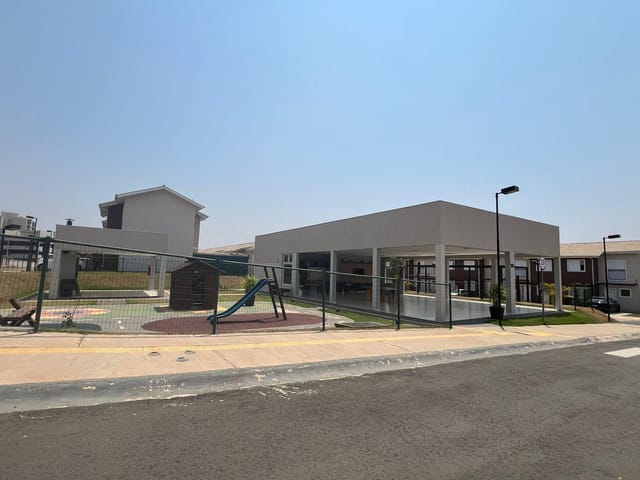 Casa com 130m² 3 quartos e 1 banheiro, à venda, no bairro Balneário Tropical em Paulínia