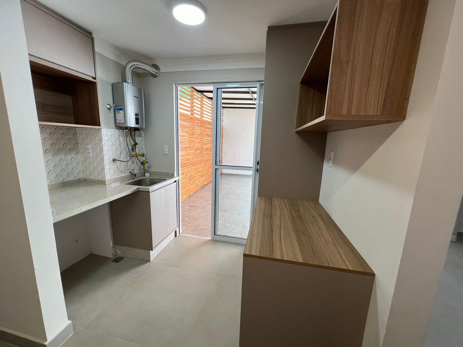 Casa à venda com 3 quartos, 84m² - Foto 16