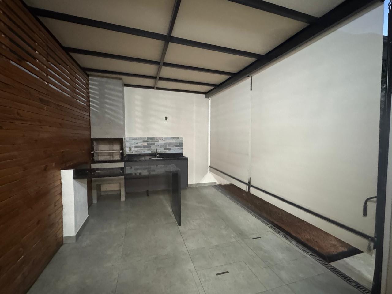 Casa à venda com 3 quartos, 84m² - Foto 26