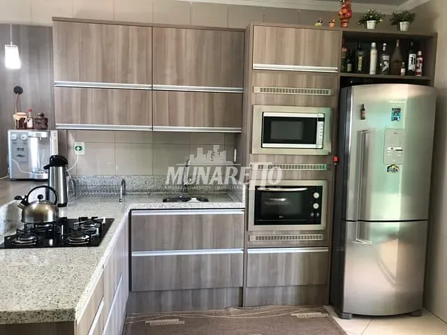 Casa com 318m² 2 quartos e 1 banheiro, à venda, no bairro Santo Antonio em Concórdia