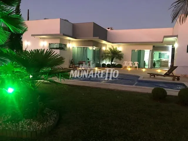 Casa com 318m² 2 quartos e 1 banheiro, à venda, no bairro Santo Antonio em Concórdia