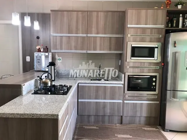 Casa com 318m² 2 quartos e 1 banheiro, à venda, no bairro Santo Antonio em Concórdia