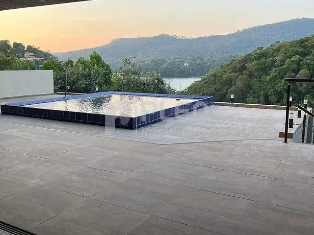 Casa com 1200m² 4 quartos e 6 banheiros, à venda, no bairro São Vicente em Mairiporã
