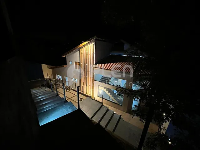 Casa com 1200m² 4 quartos e 6 banheiros, à venda, no bairro São Vicente em Mairiporã