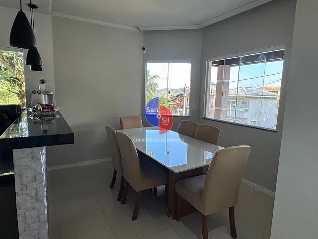 Casa com 455m² 3 quartos e 2 banheiros, à venda, no bairro Iconha em Guapimirim