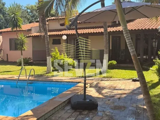 Casa com 400m² 5 quartos e 4 banheiros, à venda, no bairro Vale do Igapó em Bauru