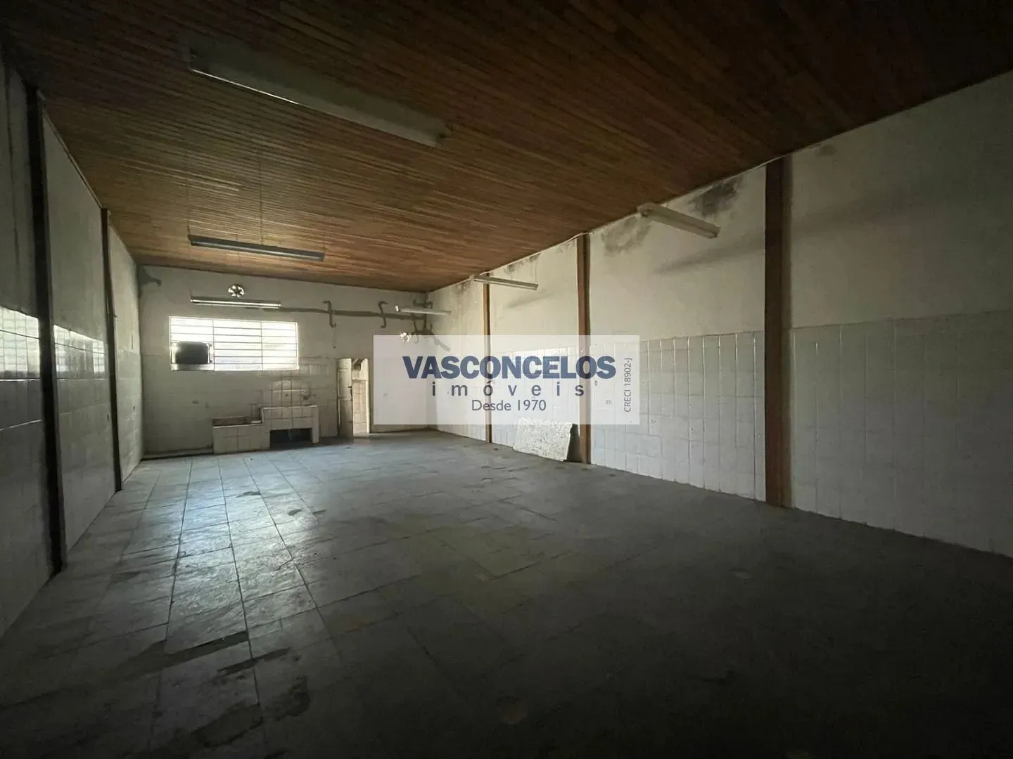 Casa, 1 quarto, 240 m² - Foto 1