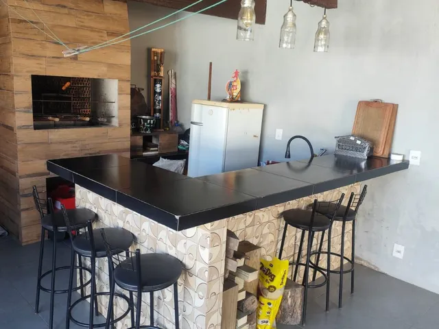 Casa 2 quartos e 1 banheiro, à venda, no bairro Laranjal em Pelotas