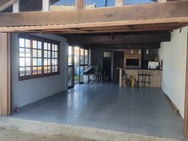 Casa 2 quartos e 1 banheiro, à venda, no bairro Laranjal em Pelotas