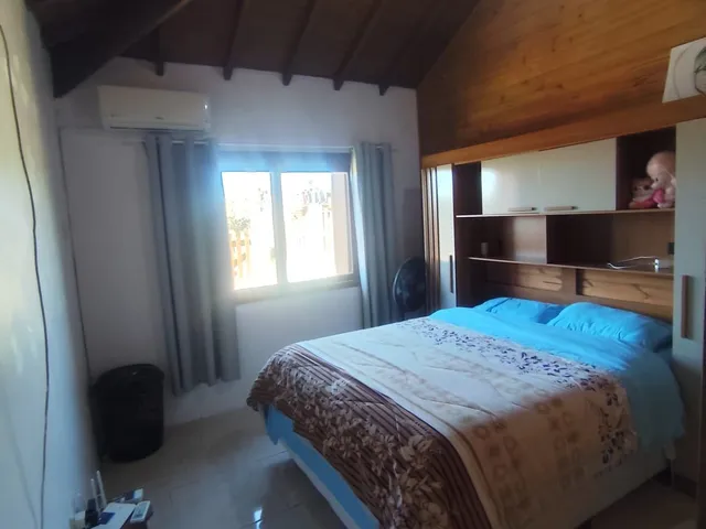 Casa 2 quartos e 1 banheiro, à venda, no bairro Laranjal em Pelotas