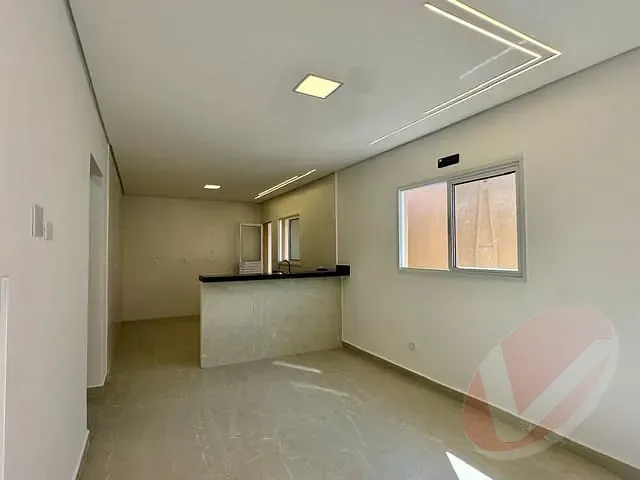 Casa com 115m², à venda, no bairro Tupi em Praia Grande