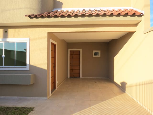 Casa com 200m² 3 quartos e 3 banheiros, à venda, no bairro Jardim Carvalho em Ponta Grossa
